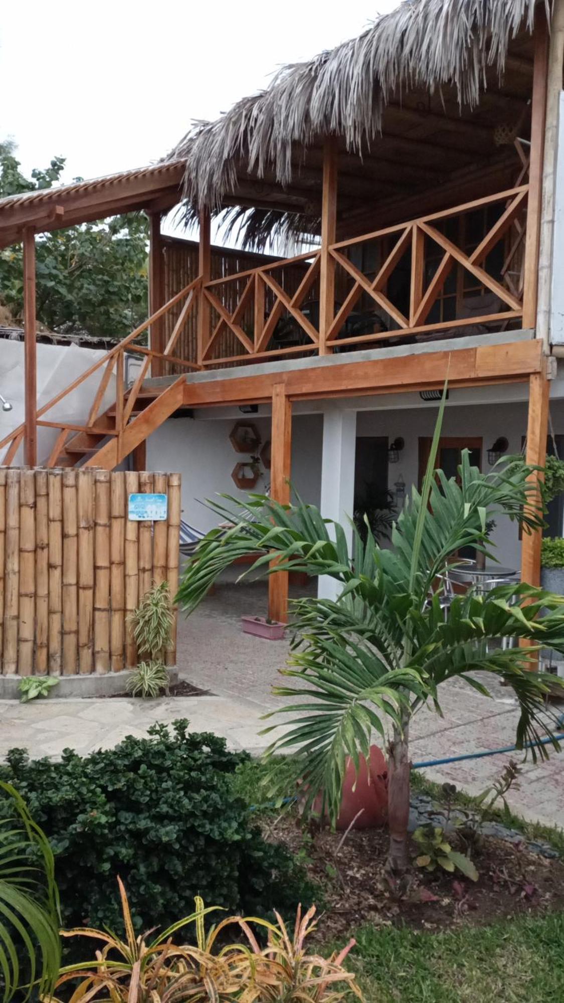 Costa Luna Aparthotel Вичаито Екстериор снимка